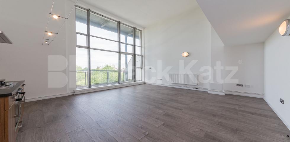 			STUNNING WAREHOUSE APARTMENT, 2 Bedroom, 1 bath, 1 reception Flat			 ABILITY PLAZA-KINGSLAND ROAD, DALSTON/HAGGERSTON